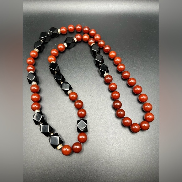 Vintage 15-11 MM ONYX & ORANGE JASPER BEAD 32" NECKLACE heavy - Picture 14 of 14